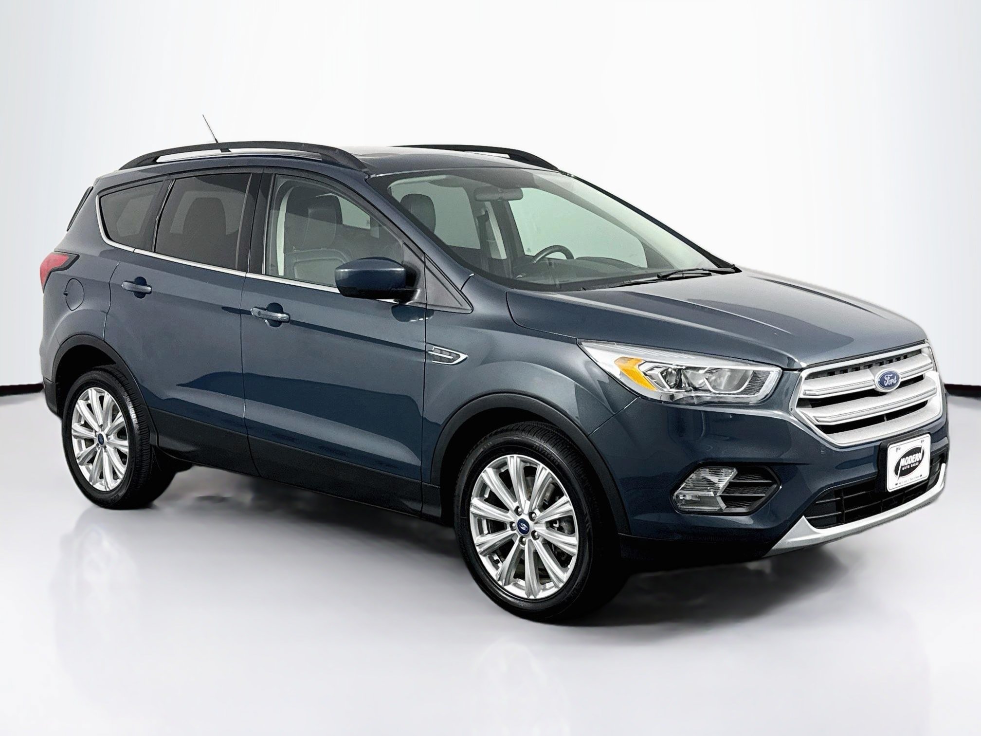Used 2019 Ford Escape SEL AWD/4WD image 2