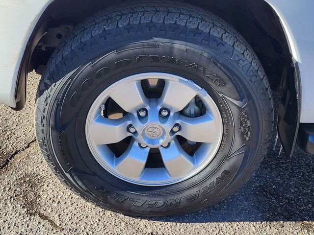 Used 2004 Toyota 4Runner SR5 image 10