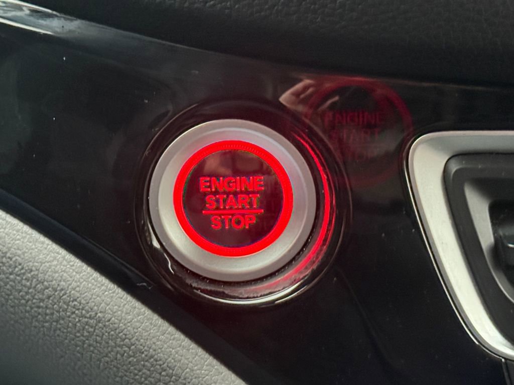 Used 2022 Honda Pilot Elite image 24