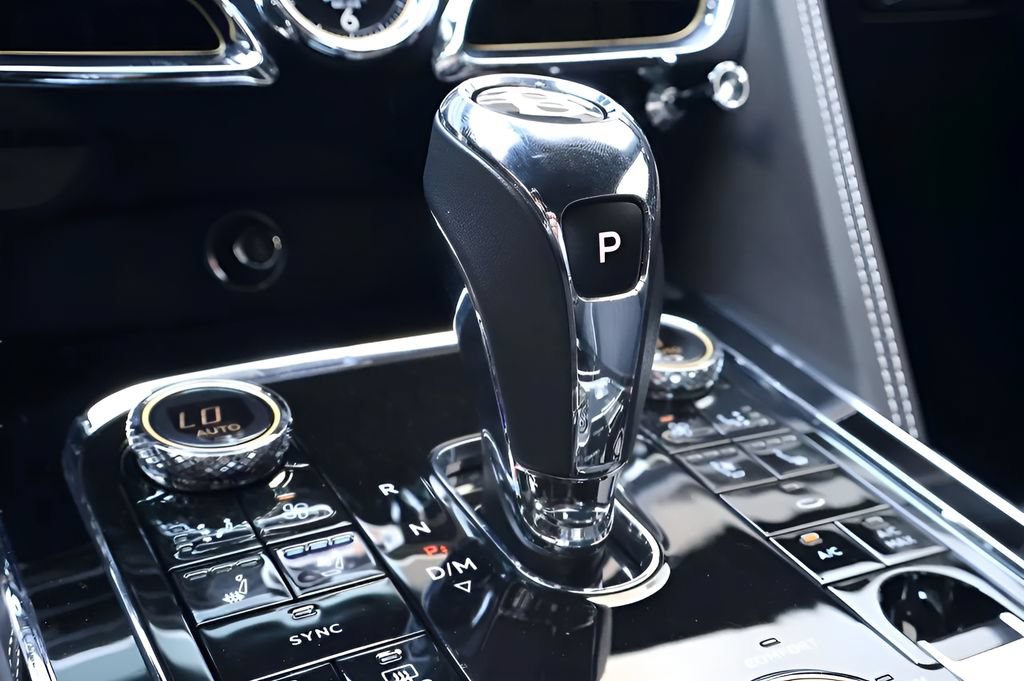Used 2020 Bentley Flying Spur W12 AWD/4WD image 28