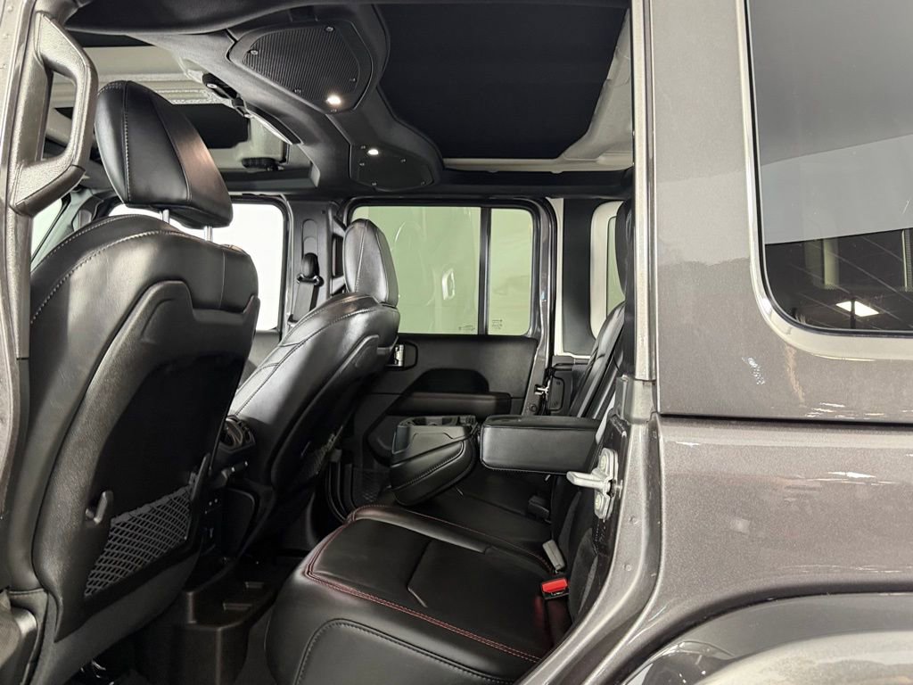 Certified 2025 Jeep Wrangler Unlimited Rubicon image 26