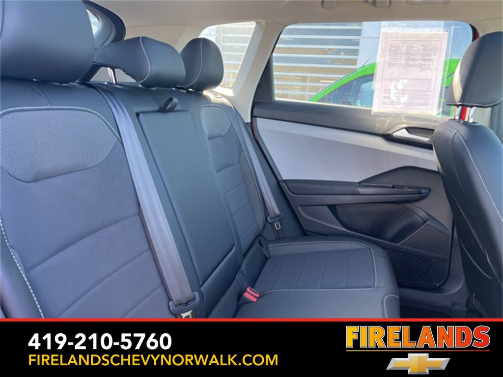 Used 2022 Volkswagen Taos SE w/ Panoramic Sunroof Package image 29