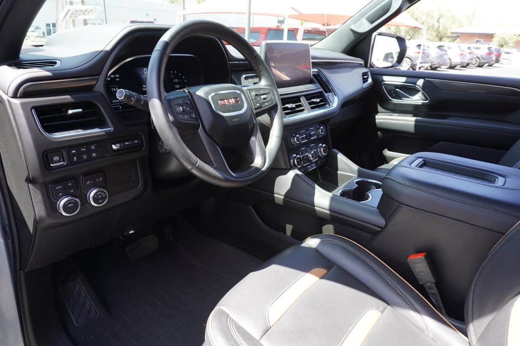 Certified 2024 GMC Yukon XL AT4 w/ AT4 Premium Package AWD/4WD image 19
