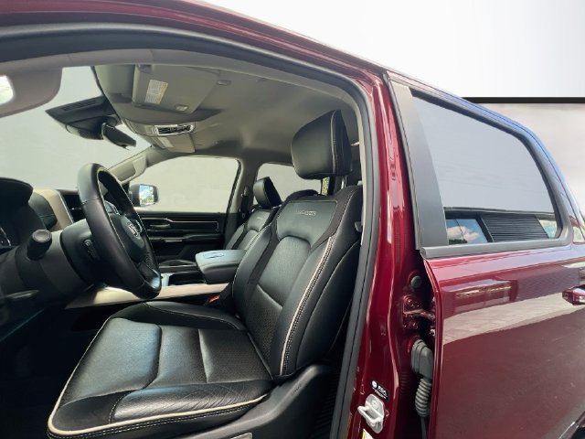 Used 2022 RAM 1500 Laramie AWD/4WD image 15