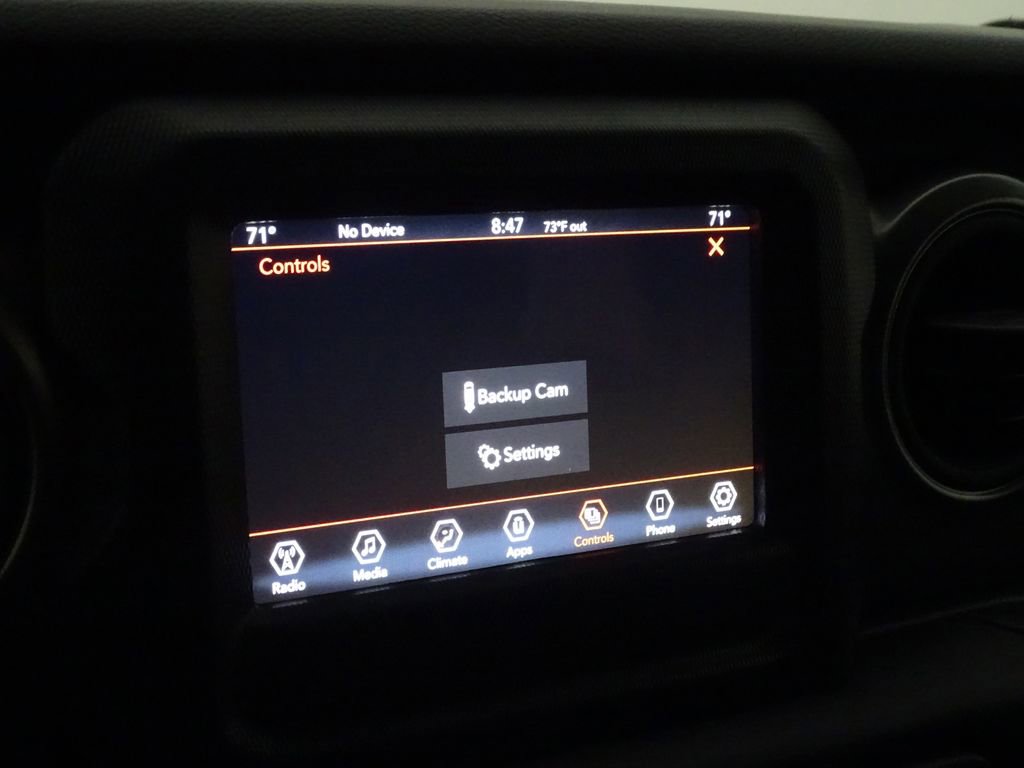 Used 2023 Jeep Wrangler Willys image 32