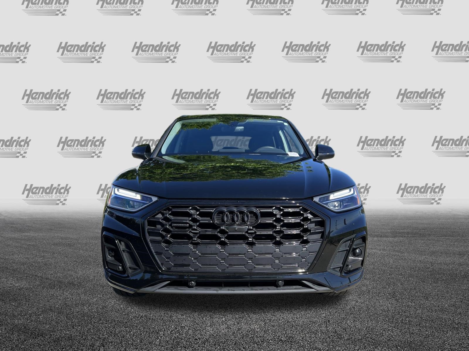 Used 2023 Audi Q5 2.0T Premium Plus w/ Premium Plus Package image 3