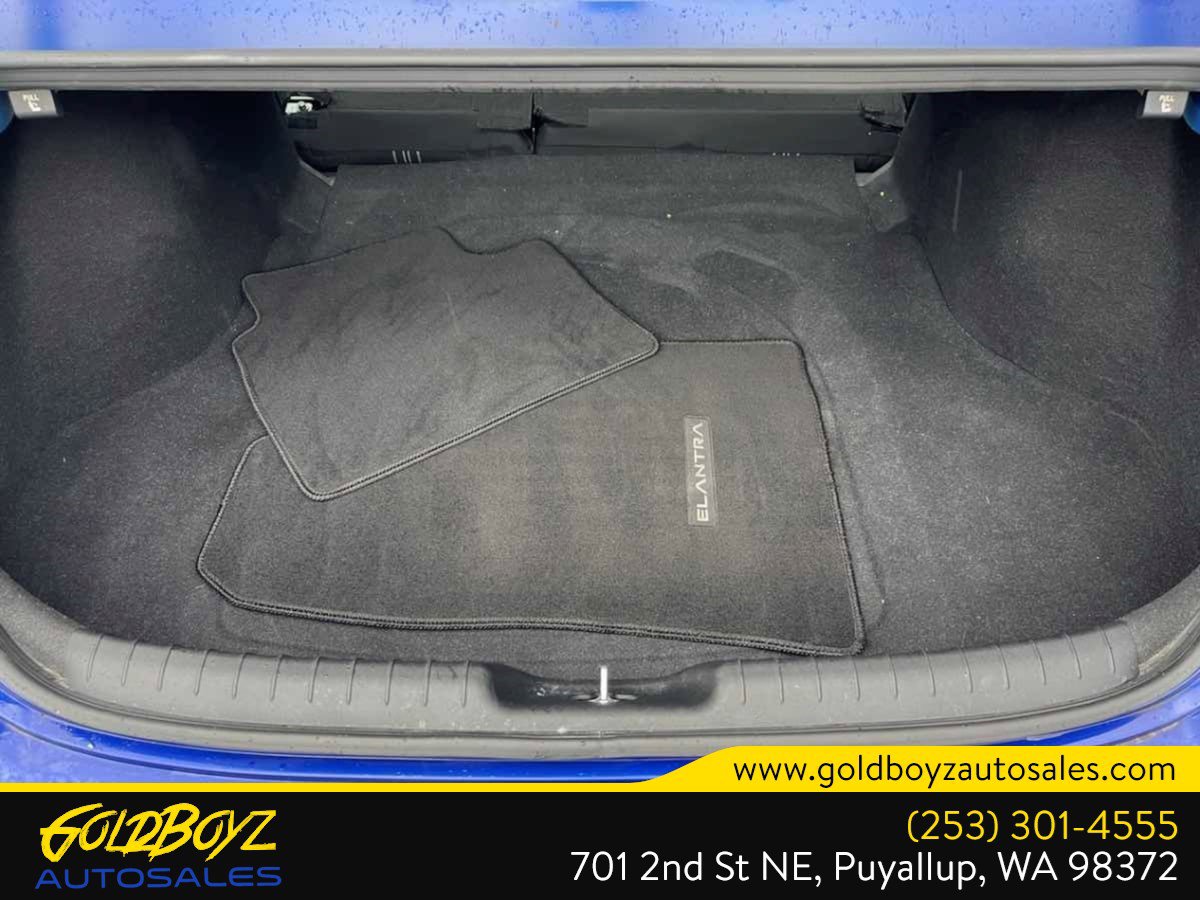 Used 2022 Hyundai Elantra SEL w/ Convenience + Premium Package image 20