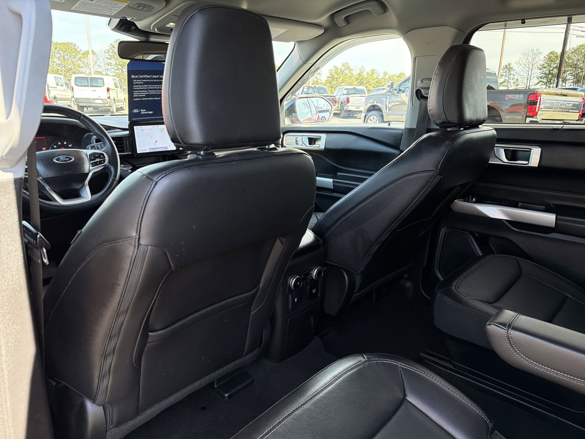 Certified 2023 Ford Explorer Limited w/ Equipment Group 301A image 18