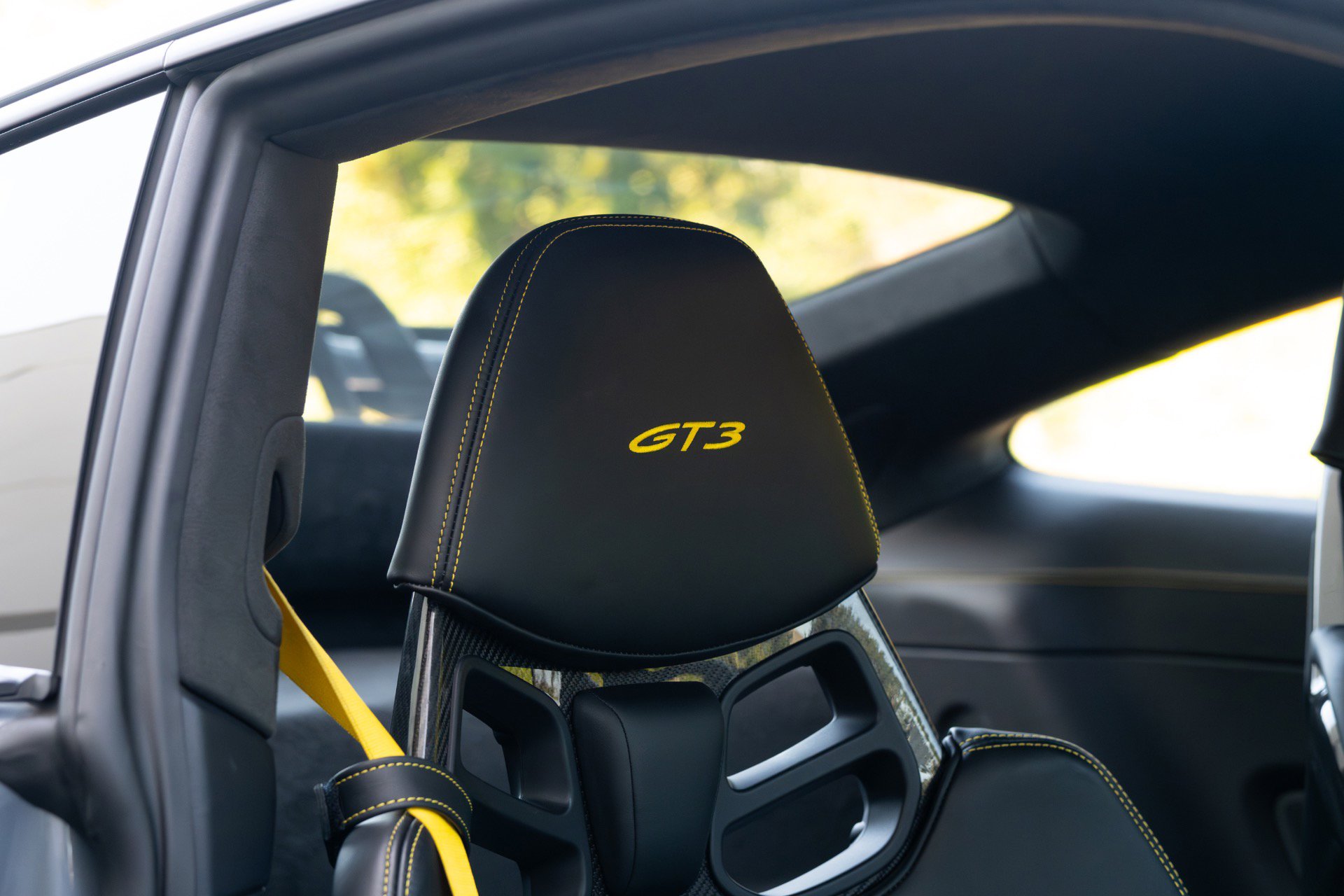 Used 2023 Porsche 911 GT3 RWD image 7