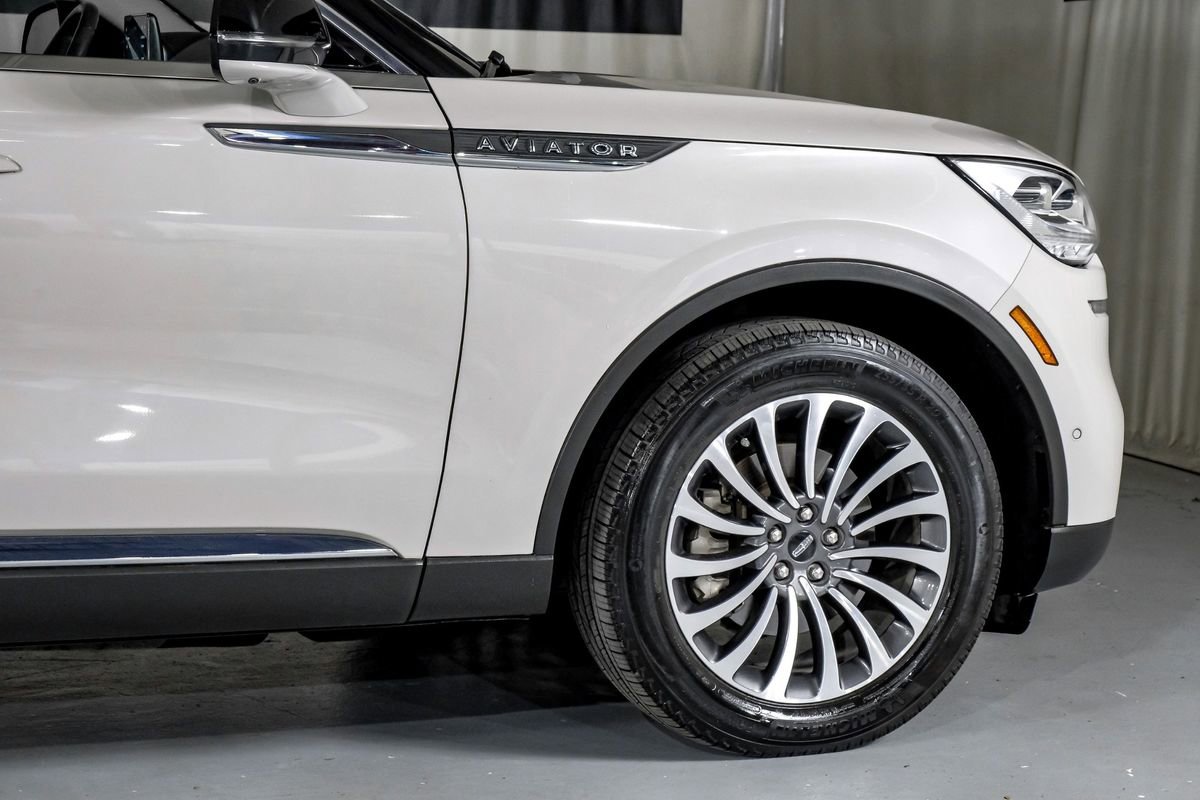 Used 2022 Lincoln Aviator Reserve w/ Equipment Group 201A image 7