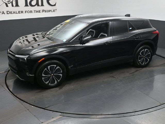 Used 2024 Chevrolet Blazer EV LT AWD/4WD image 48