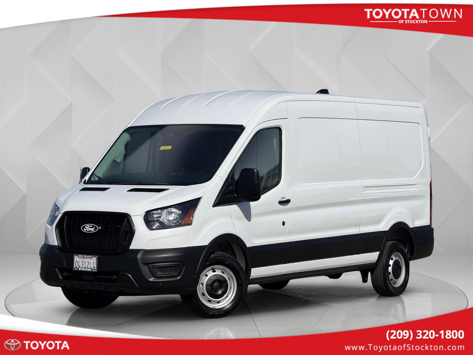Used 2026 Ford Transit 250 148 Medium Roof RWD image 1