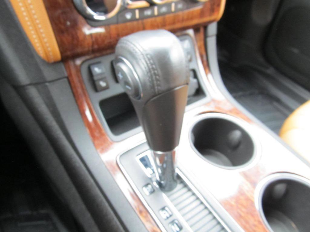 Used 2013 Chevrolet Traverse LT image 64