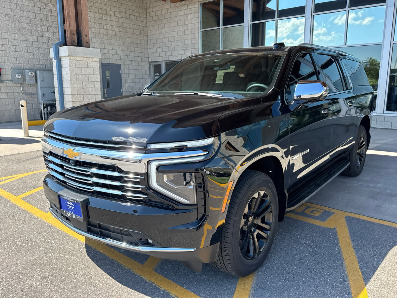 New 2025 Chevrolet Suburban Premier