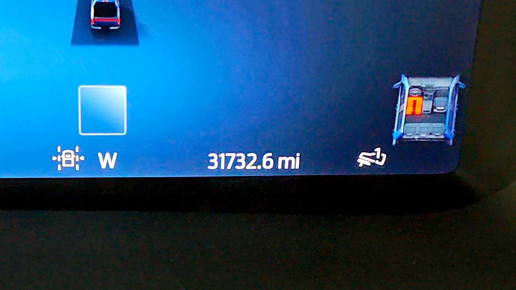 Used 2024 Ford F150 Lightning Platinum image 15