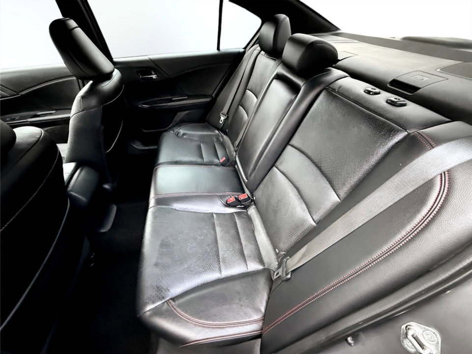 Used 2017 Honda Accord Sport Special Edition image 19