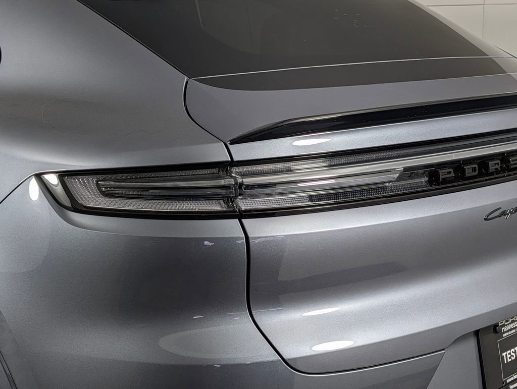 New 2026 Porsche Cayenne GTS image 16