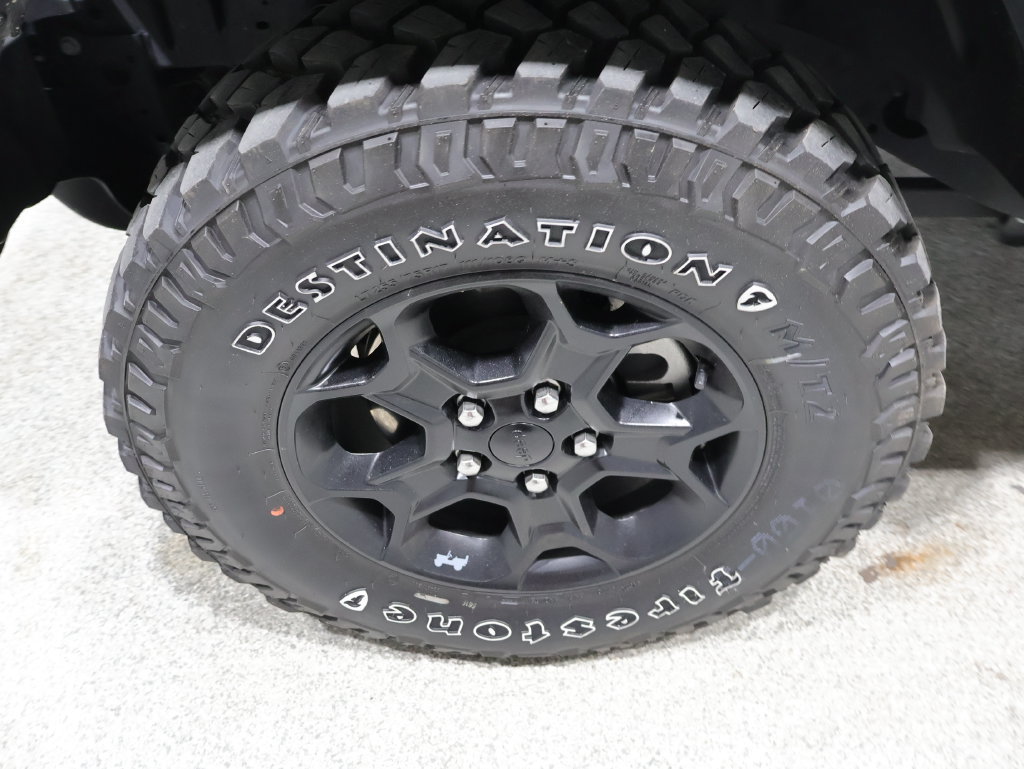 Used 2023 Jeep Wrangler Unlimited w/ Cold Weather Group AWD/4WD image 10