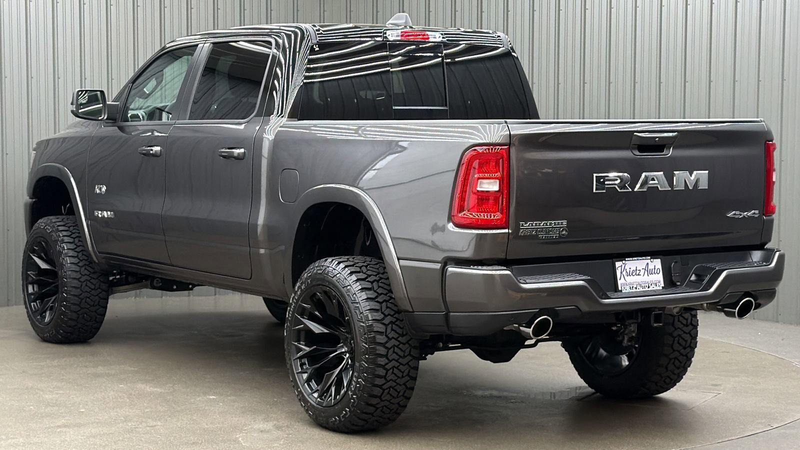 Used 2025 RAM 1500 Laramie w/ Sport Appearance Package AWD/4WD image 3