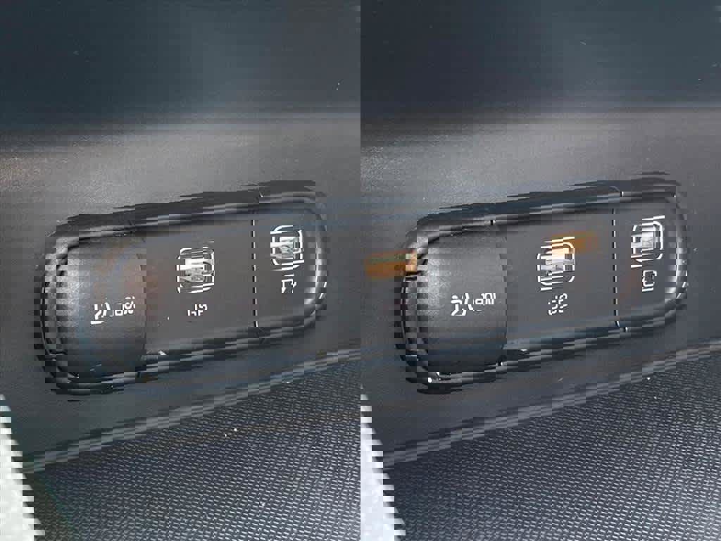 Used 2023 Kia K5 EX image 20