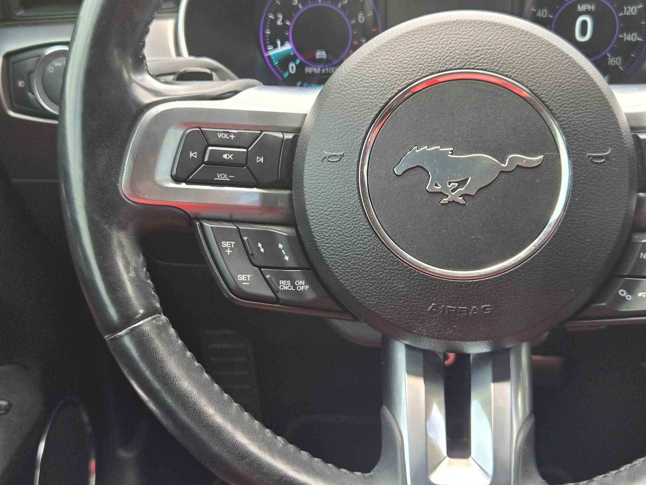 Used 2019 Ford Mustang Premium w/ Equipment Group 201A RWD image 19