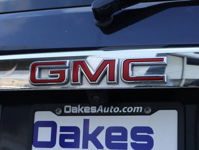 Certified 2022 GMC Acadia SLT w/ Technology Package image 20