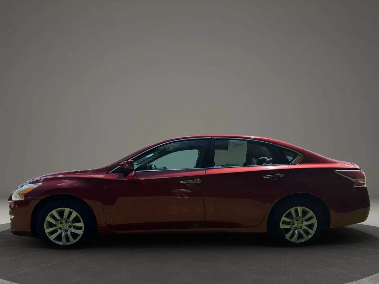 Used 2015 Nissan Altima 2.5 S w/ Power Driver Seat Package FWD image 2