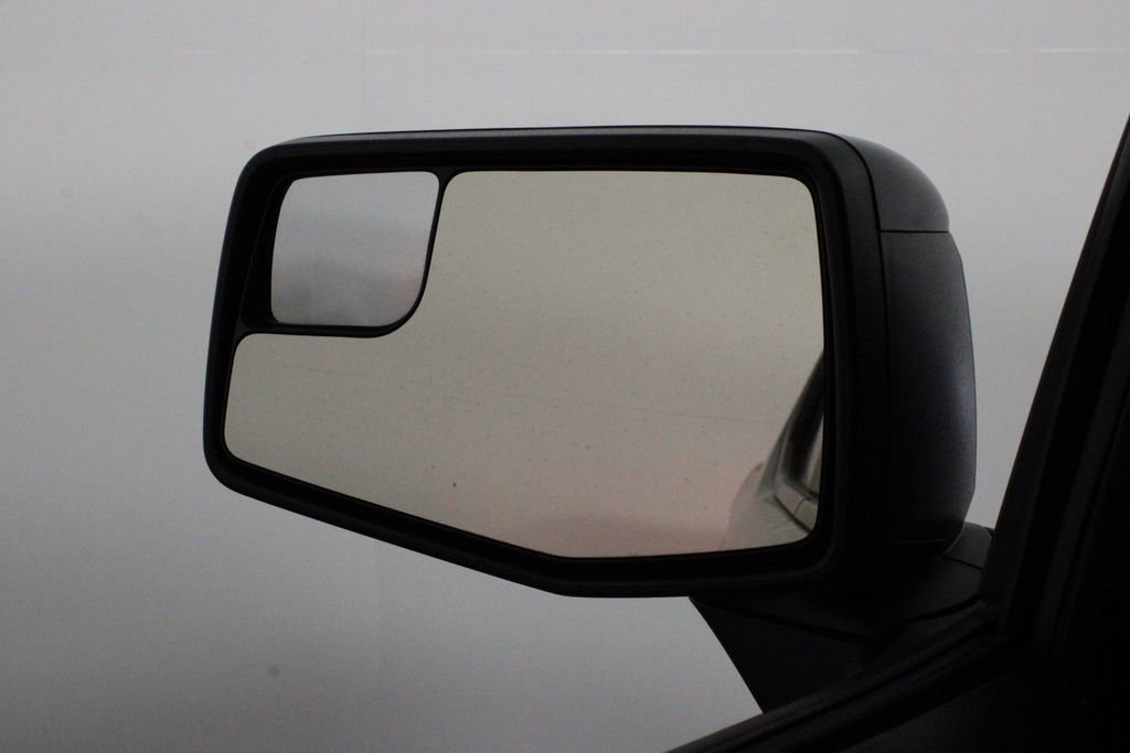 Used 2021 Chevrolet Silverado 1500 RST image 38