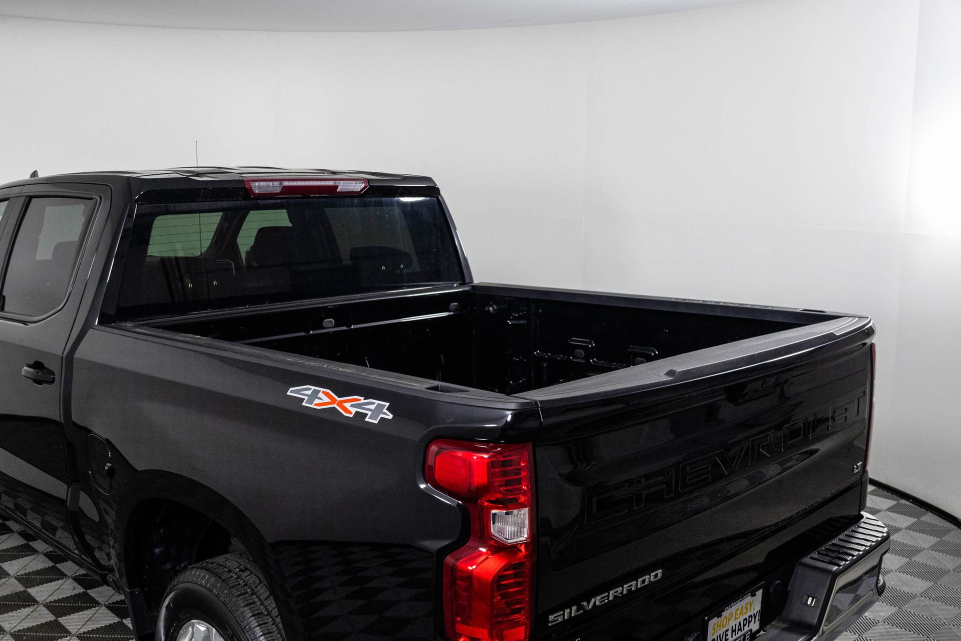 Used 2023 Chevrolet Silverado 1500 LT image 12