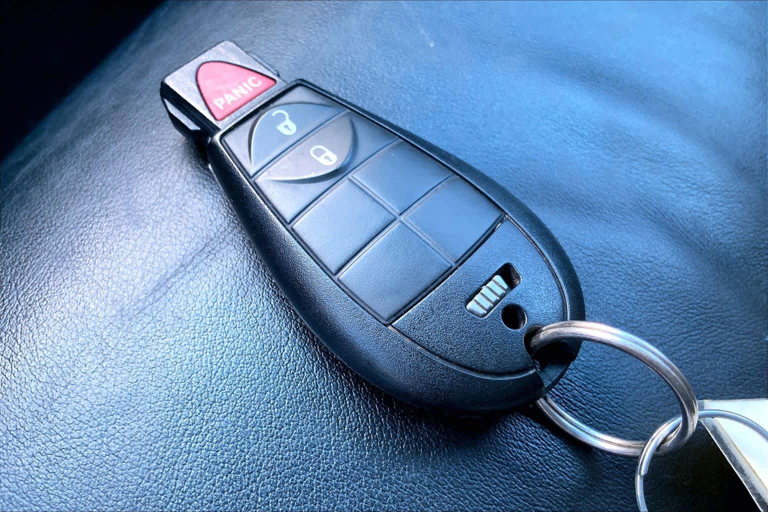 Used 2021 Jeep Cherokee Latitude FWD image 15