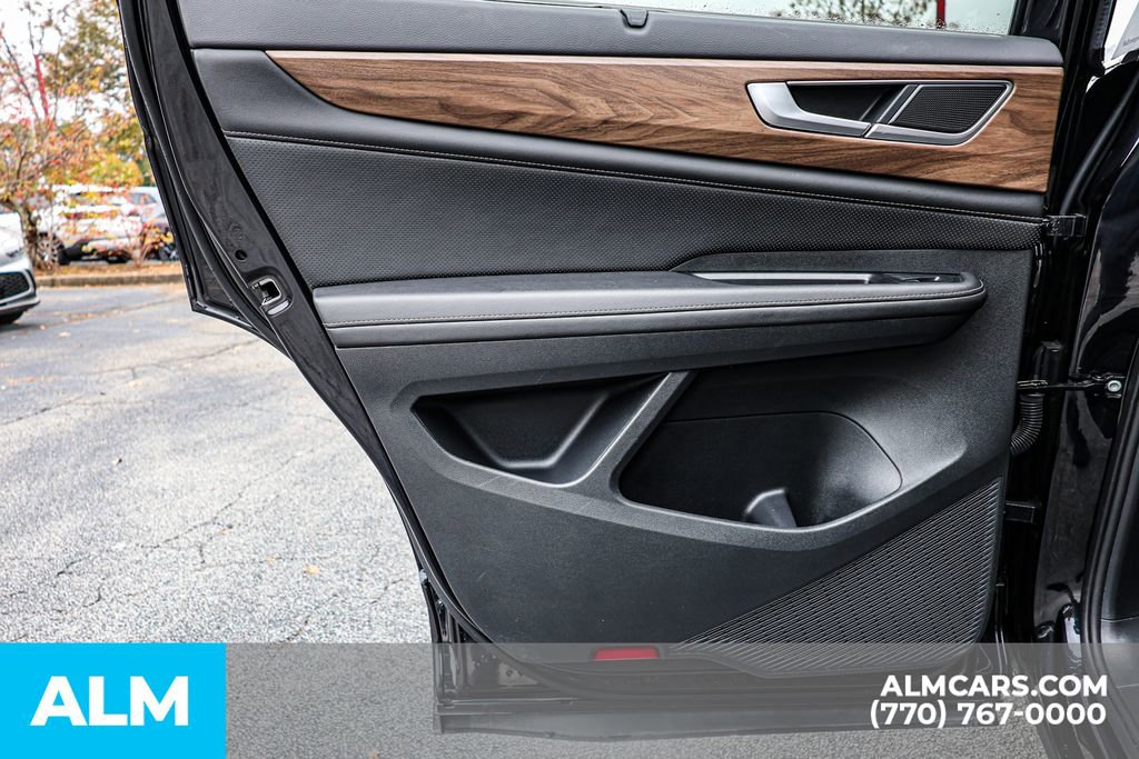 Used 2025 Volkswagen Atlas SE image 57