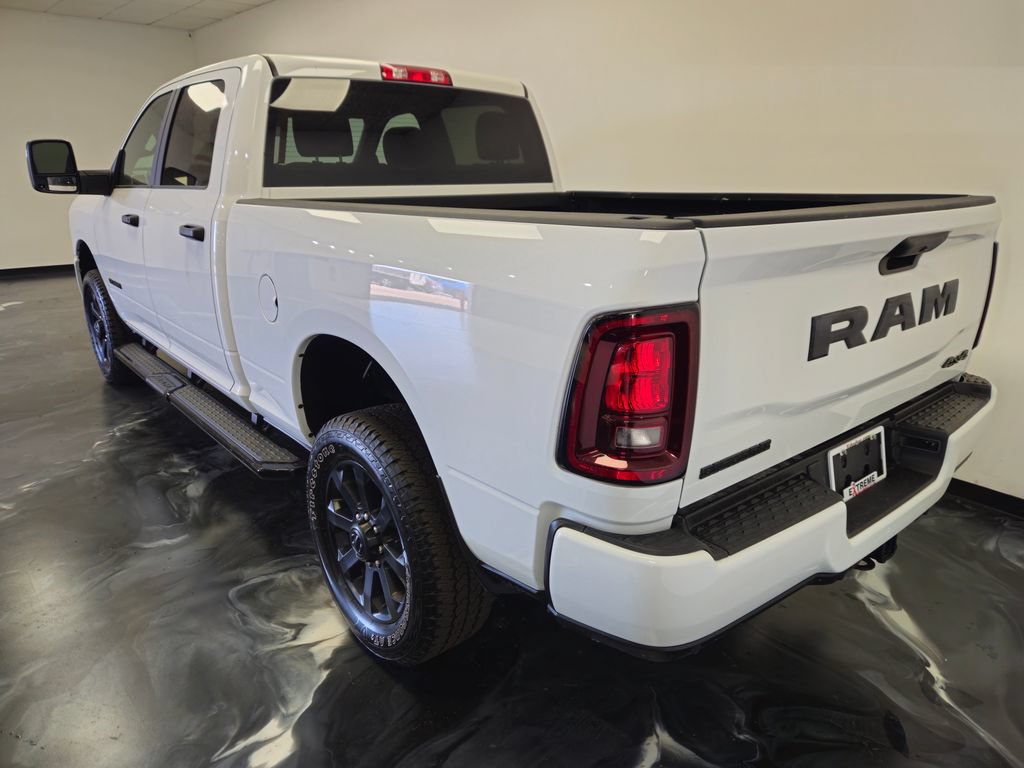 Used 2025 RAM 2500 Big Horn AWD/4WD image 6