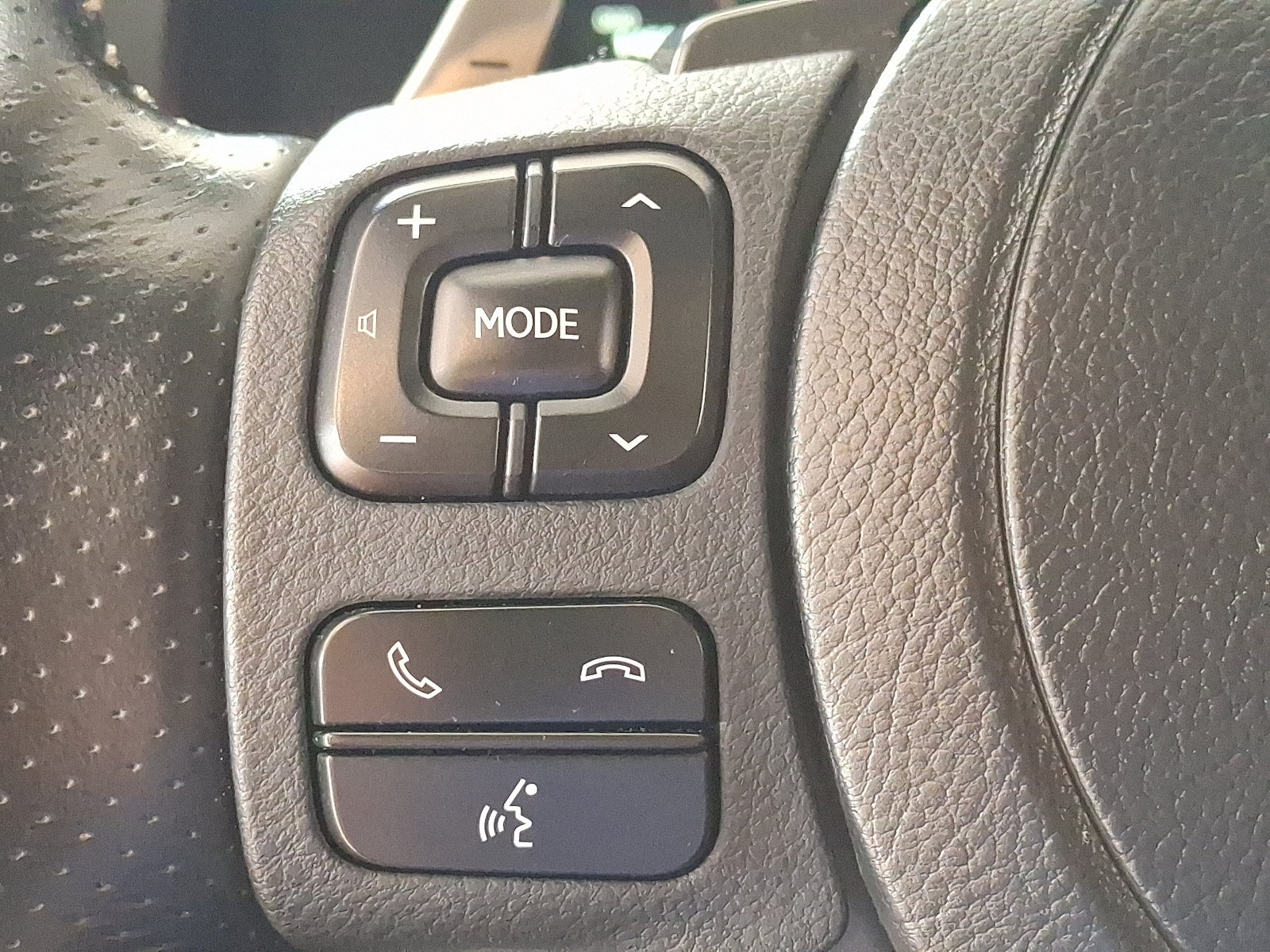 Used 2025 Lexus IS 350 F Sport AWD/4WD image 21
