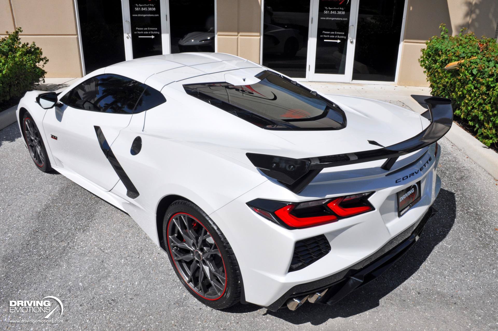 Used 2023 Chevrolet Corvette Stingray Premium Cpe w/ Z51 Performance Package RWD image 38