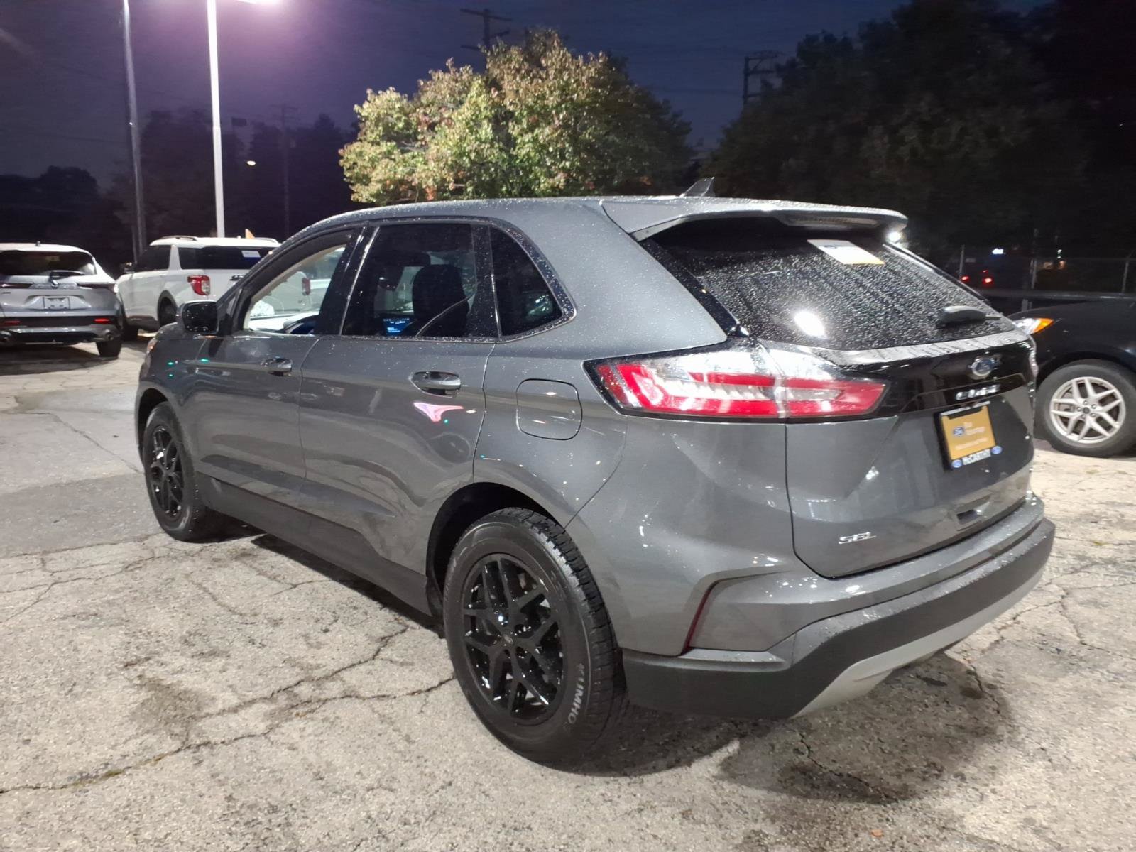 Certified 2024 Ford Edge SEL AWD/4WD image 5