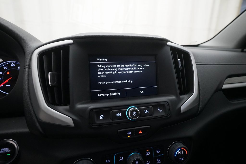 Used 2023 GMC Terrain SLE w/ Driver Convenience Package image 6