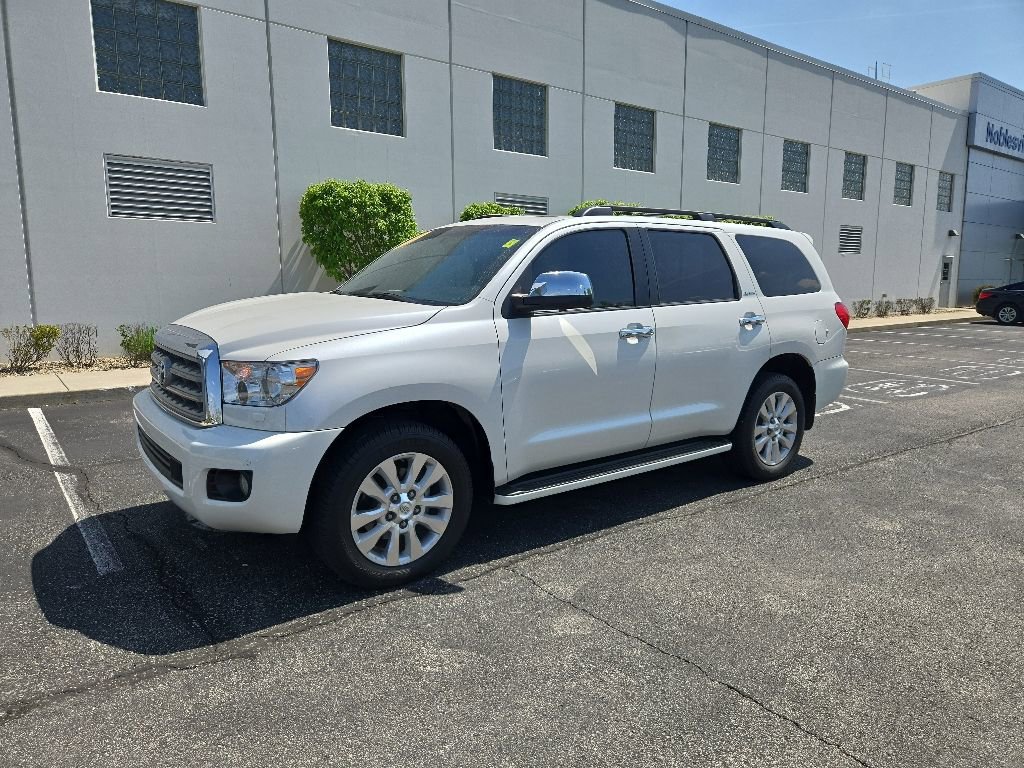 Used 2012 Toyota Sequoia Platinum AWD/4WD image 2