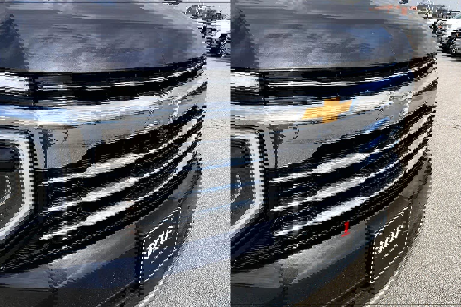 Used 2025 Chevrolet Suburban LT image 29