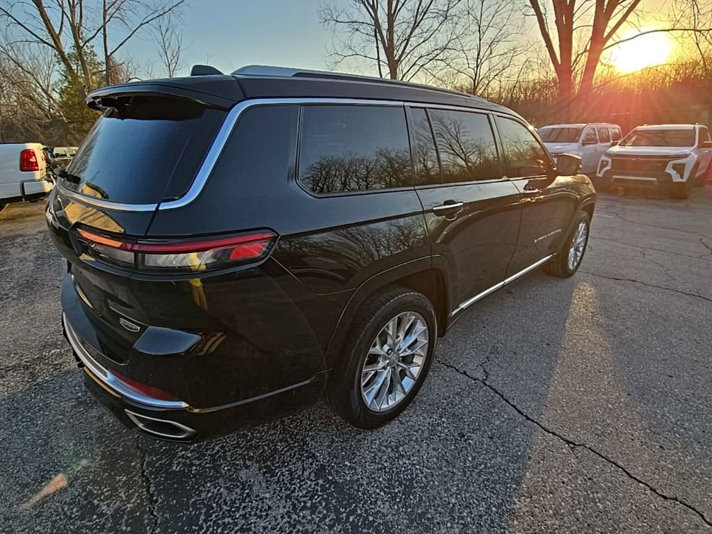 Used 2021 Jeep Grand Cherokee L Summit w/ Advanced Protech Group IV image 8