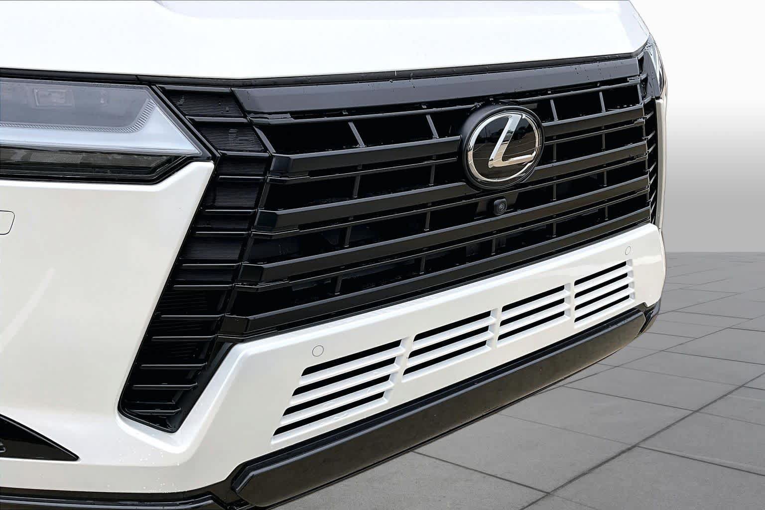 Certified 2025 Lexus GX 550 w/ Accessory Package (2T) AWD/4WD image 30