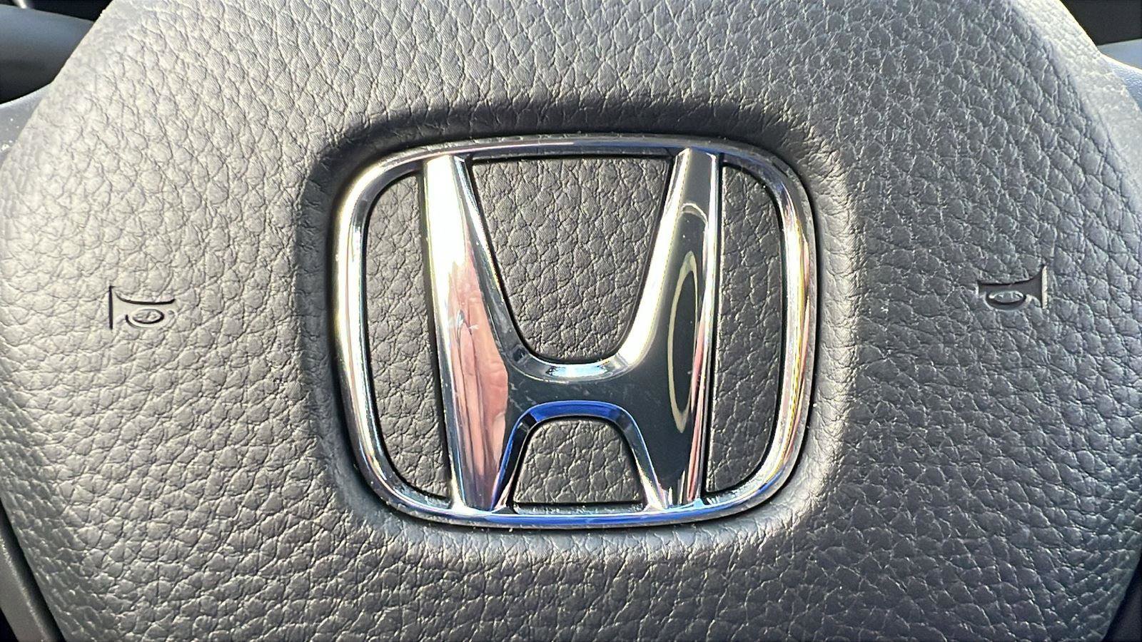 Certified 2025 Honda HR-V LX image 29