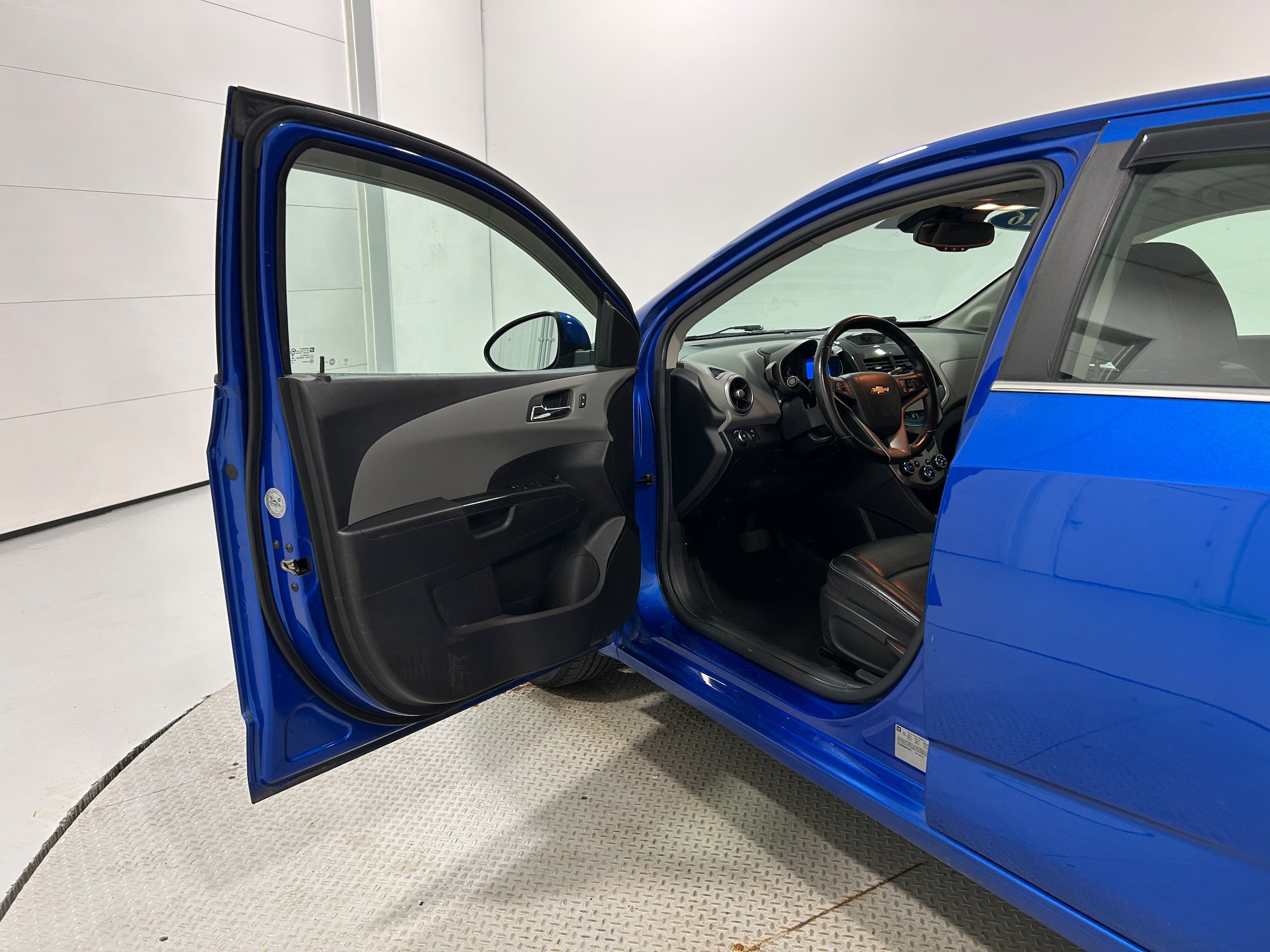 Used 2016 Chevrolet Sonic LTZ w/ Driver Confidence Package FWD image 19