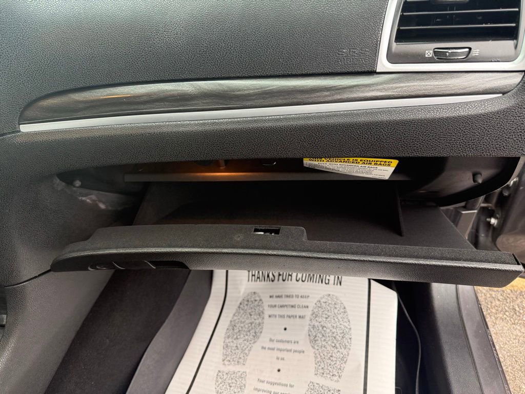 Used 2020 Chrysler 300 Touring w/ Sport Appearance Package image 24