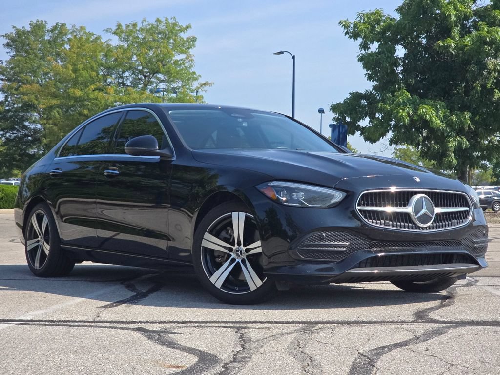 Used 2025 Mercedes-Benz C 300 4MATIC Sedan image 1
