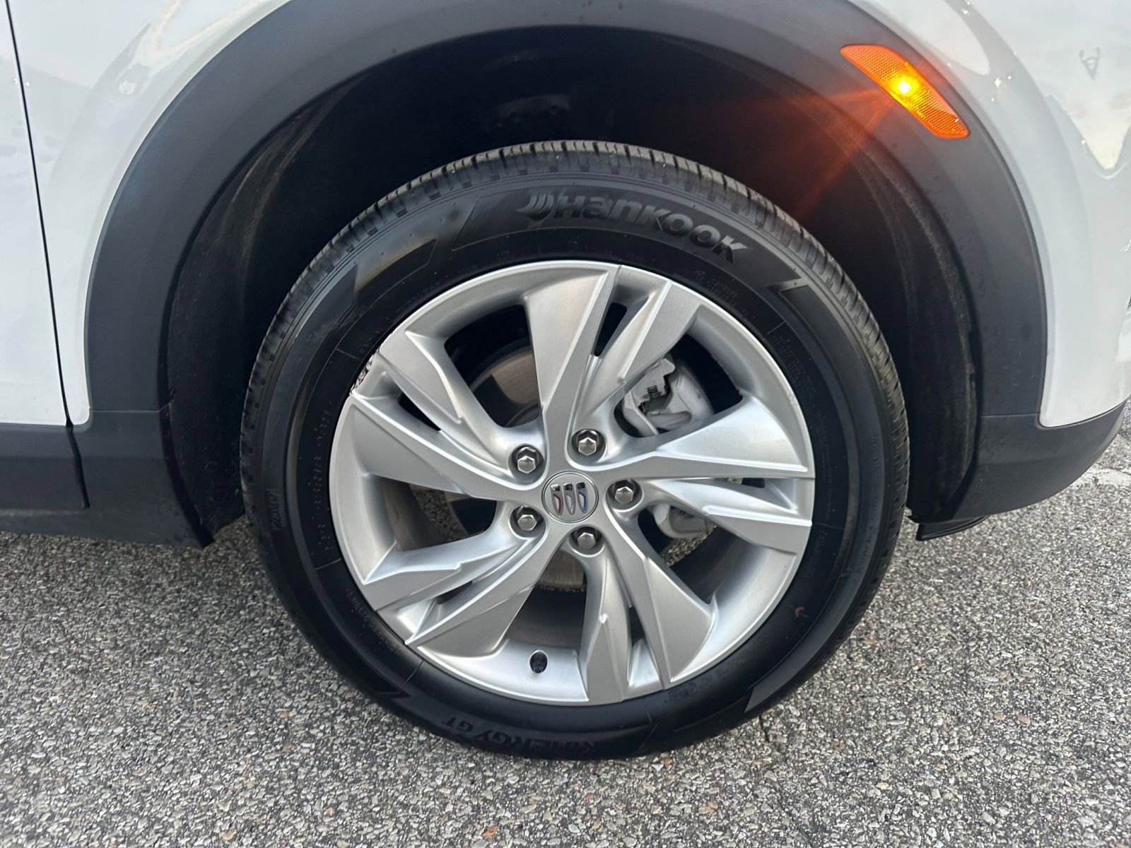 Used 2025 Buick Encore GX Preferred image 28