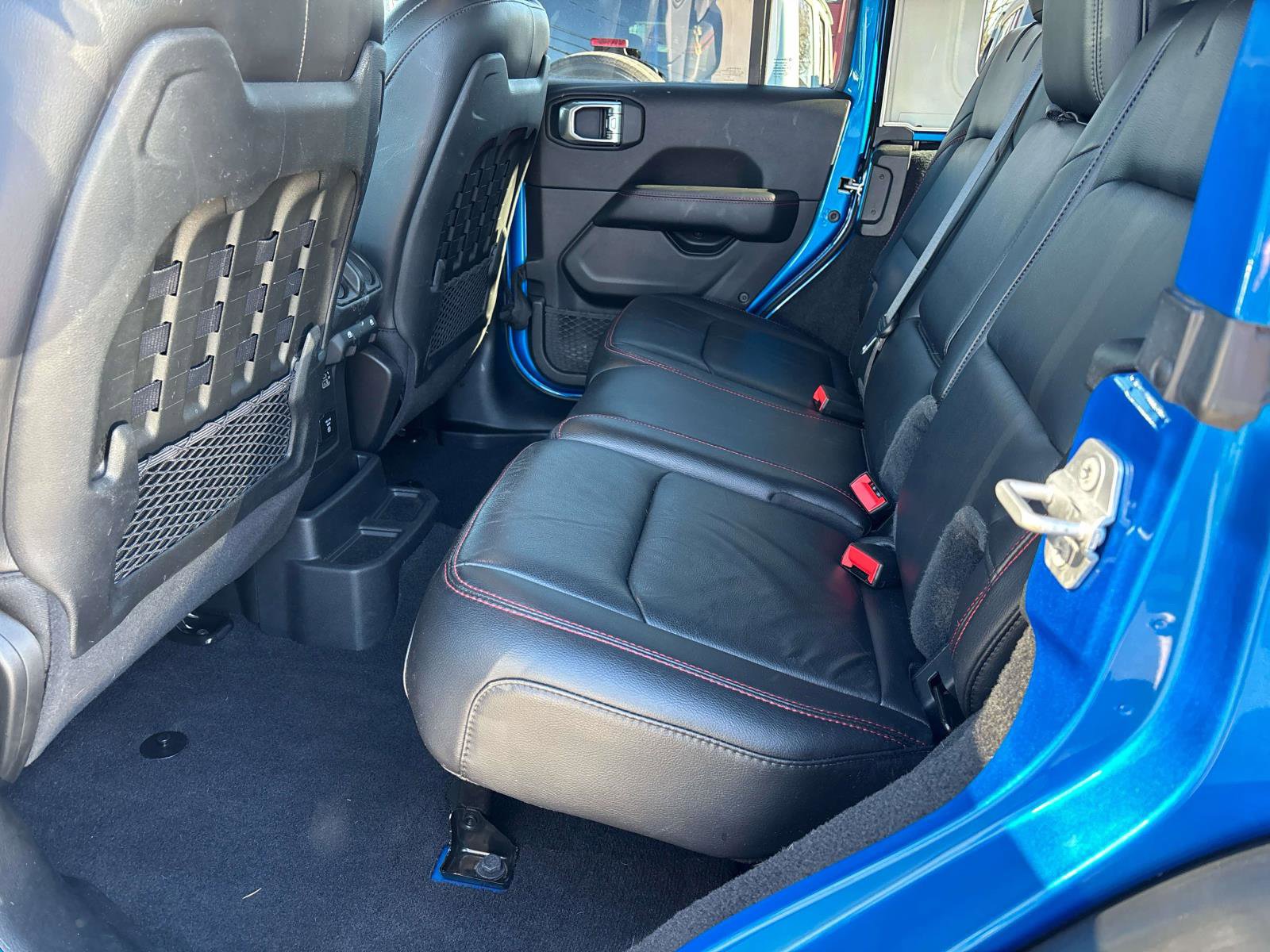 Certified 2021 Jeep Wrangler Unlimited Rubicon w/ Xtreme Recon 35" Tire Package image 10