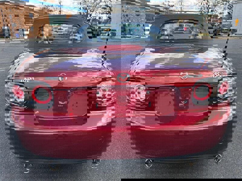 Used 2006 MAZDA MX-5 Miata Touring image 4
