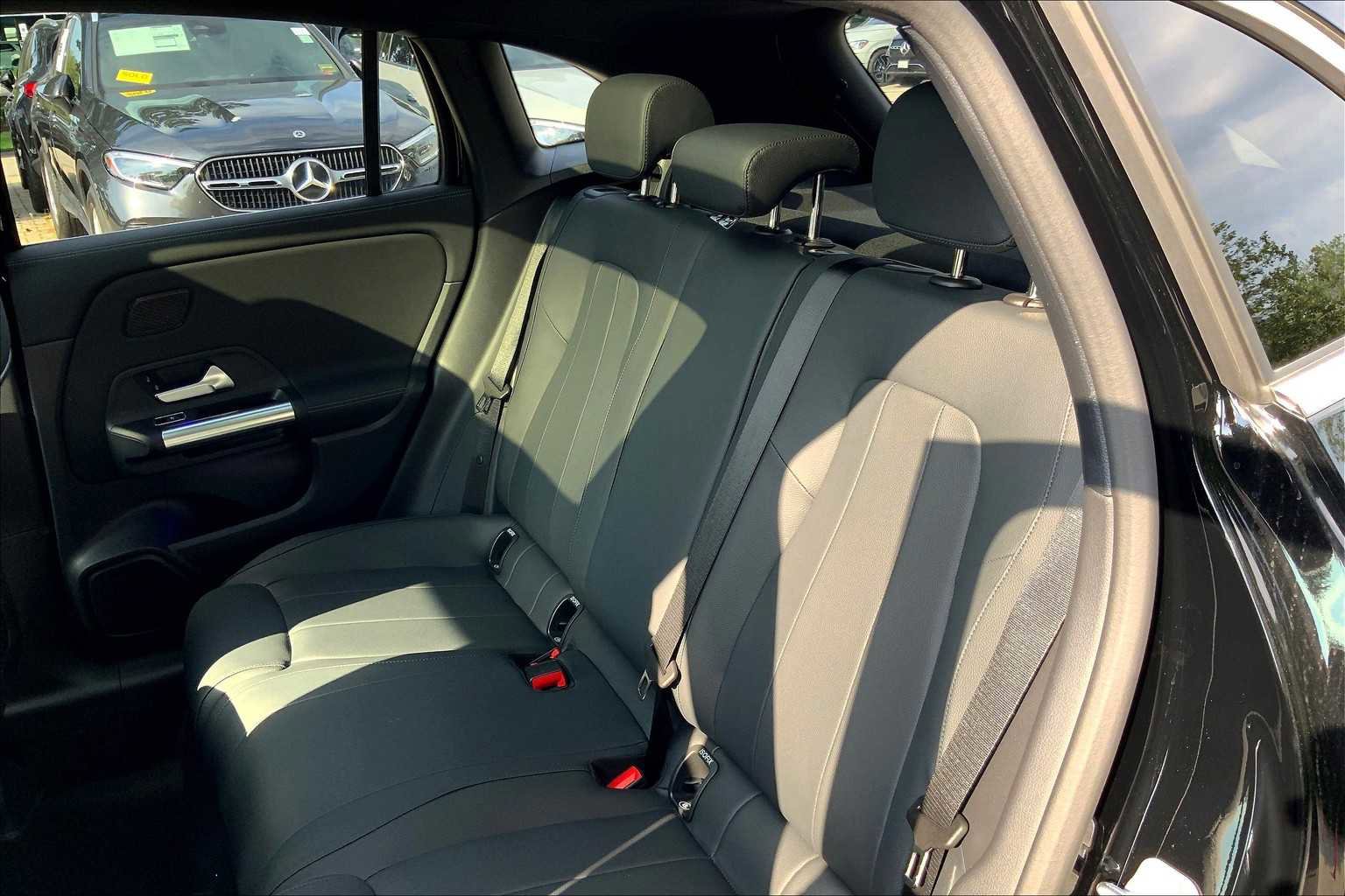 Certified 2026 Mercedes-Benz GLA 250 4MATIC image 13