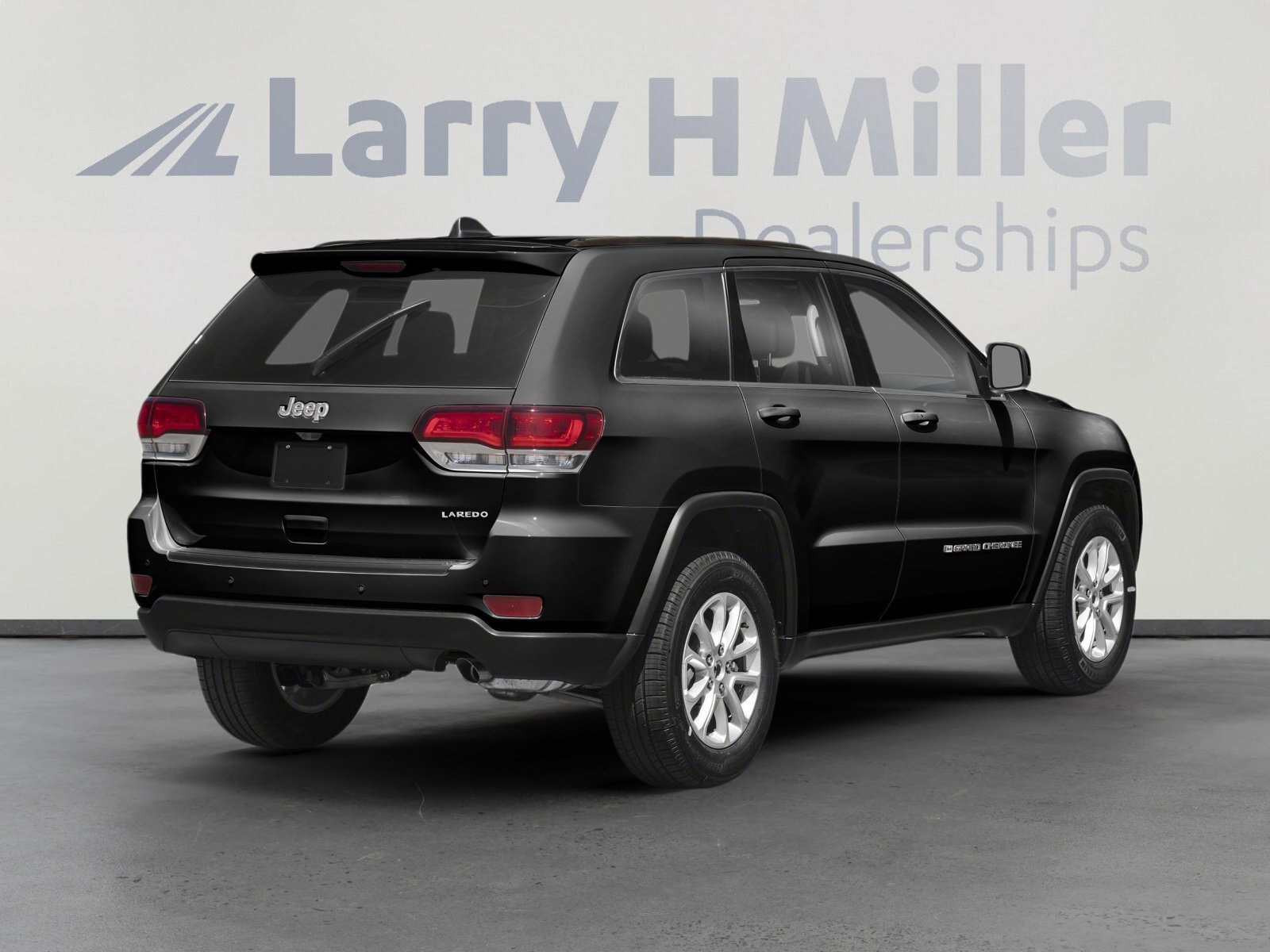 Used 2022 Jeep Grand Cherokee Laredo E w/ Security & Convenience Group image 2