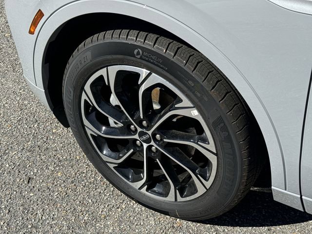 New 2026 Lincoln Nautilus Reserve AWD/4WD image 10